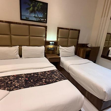 M E R I T O N Hotel T-2 ムンバイ エクステリア 写真